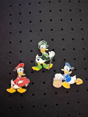 Disney Parks Donald Duck- Hidden Mickeys